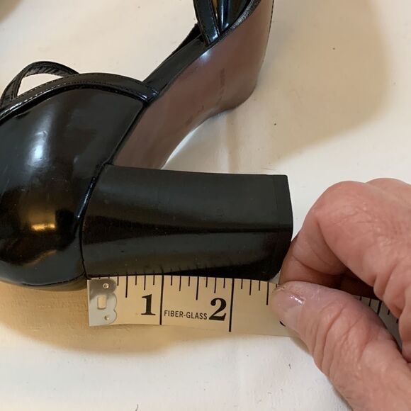 Casual Corner size 7M black block heels. Made in Italy - Picture 7 of 11